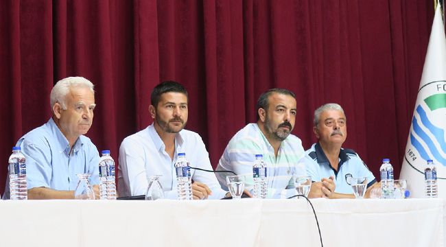BAŞKAN GÜRBÜZ, FOÇA ESNAFIYLA TOPLANTILAR YAPTI