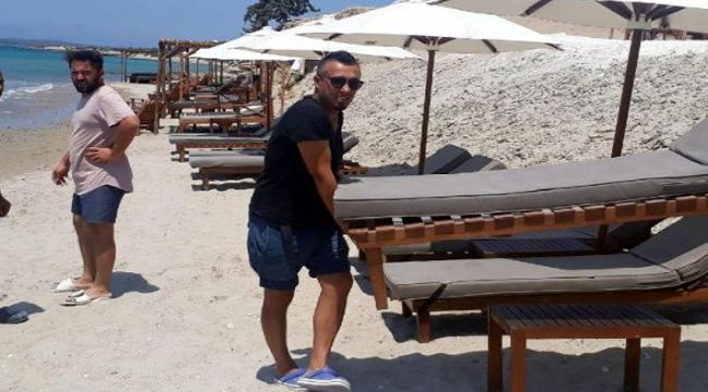ÇEŞME'DE PLAJ TARTIŞMASI BİTMEK BİLMİYOR