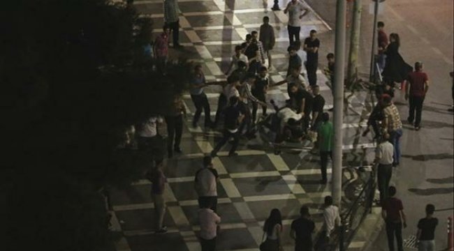 Dün gecede sokaklar alev alanı oldu