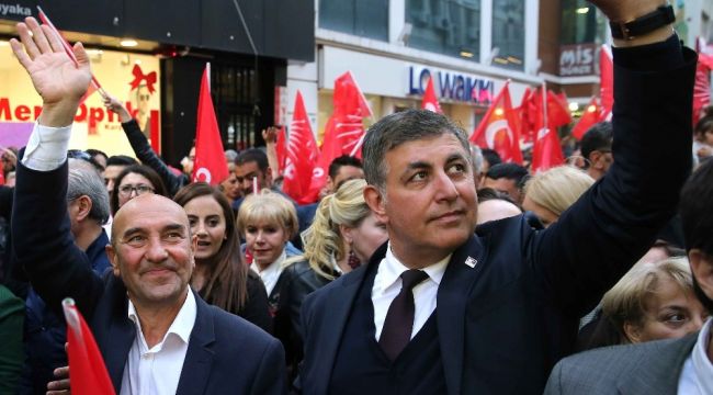 KARŞIYAKA'DA 'DEMOKRASİ' KONUŞULACAK