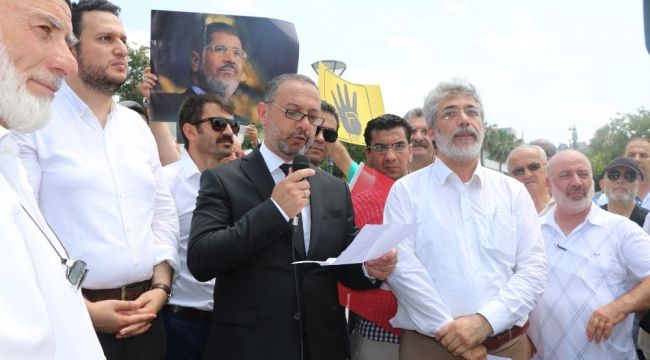 MURSİ İÇİN GIYABİ CENAZE NAMAZINA İZMİR'DEN DESTEK