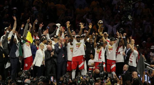 NBA şampiyonu Toronto Raptors
