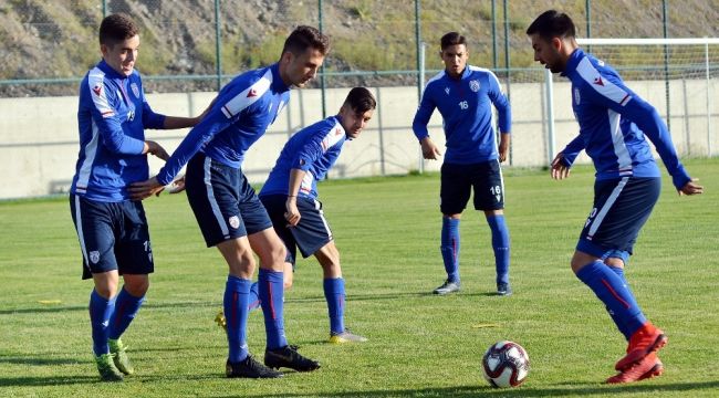Altınordu Teknik Direktörü Eroğlu, "Her geçen gün daha güçlü oluyoruz"
