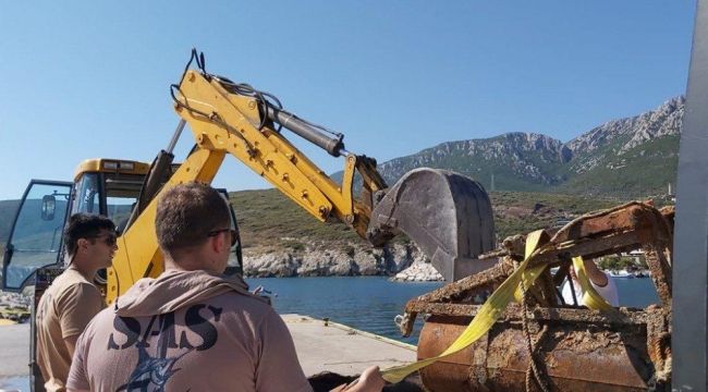 BALIKÇILARIN AĞLARINA 2. DÜNYA SAVAŞI'NDAN KALMA MAYIN TAKILDI
