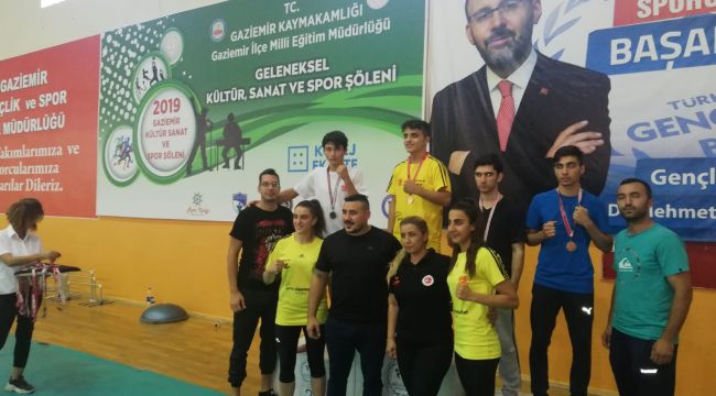 Bostanlıspor Kick Boks’ta kürsüde…