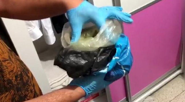Çaldığı poşetten uyuşturucu çıktı ,bilmiyordum dedi