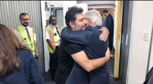 Hakan Atilla yurda döndü