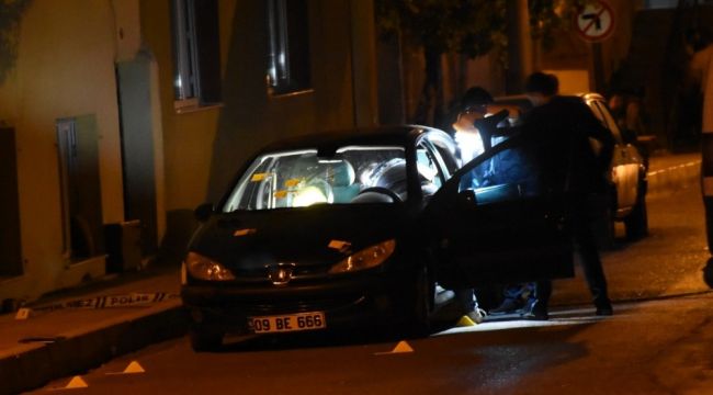 İZMİR'DE İKİ GRUP ARASINDA SİLAHLI KAVGA: 1 AĞIR YARALI