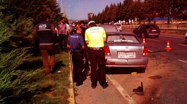 Kaza yapan polisin oğlu çıkınca ,polis şakına uğradı