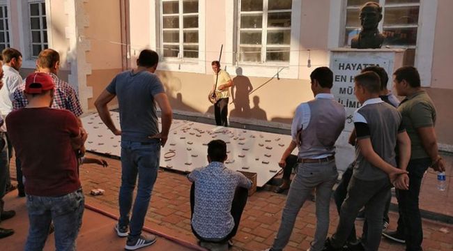 Okulda 'sigaraya kasnak atma oyunu'na idari işlem başlatıldı