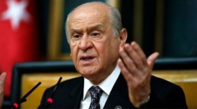 BAHÇELİ:"CHP PKK'YA SİPER OLMUŞ KANDİL'İN ÖNÜNE YATMIŞTIR"