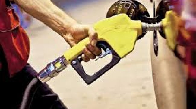 BENZİN VE MOTORİNE İNDİRİM GELİYOR