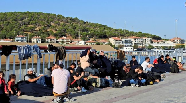 Çeşme'de 82 göçmen yakalandı