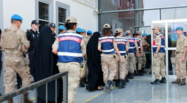 Hatay'da operasyon! Böyle getirildiler
