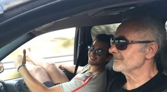 Mehmet Aslantuğ tepki çeken paylaşım için özür diledi!