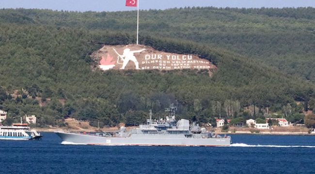 Rus savaş gemisi, Çanakkale Boğazı'ndan geçti