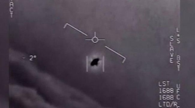 ABD ilk kez UFO videolarının varlığını kabul etti