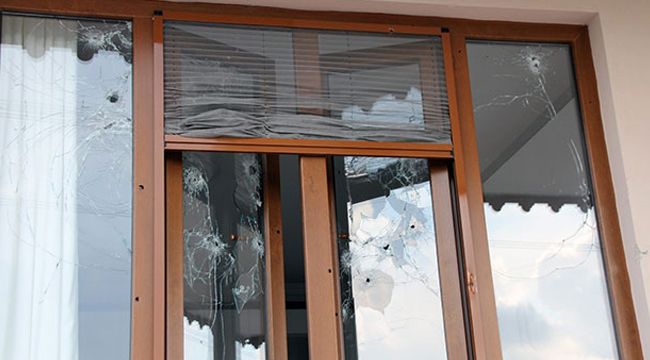 Belediye Başkanı'nın evine silahlı saldırı