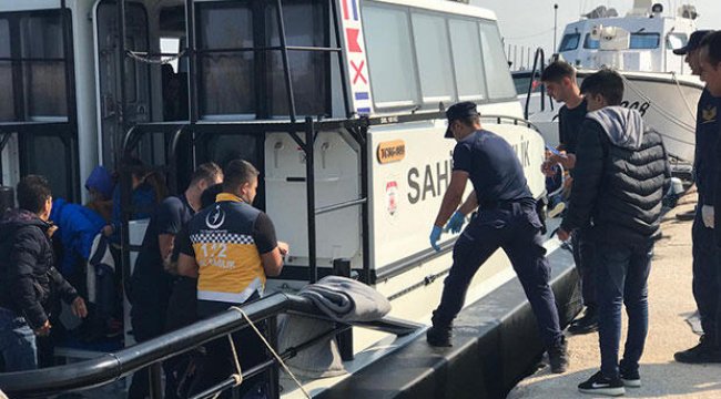 Botları batan göçmenleri Sahil Güvenlik kurtardı