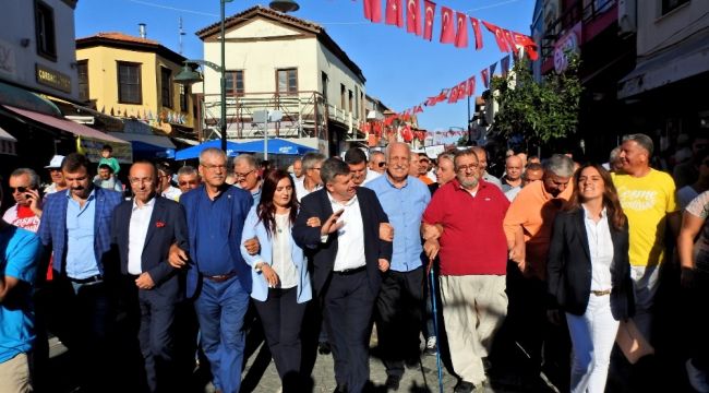 Çeşme Festivali efsaneleri buluşturdu