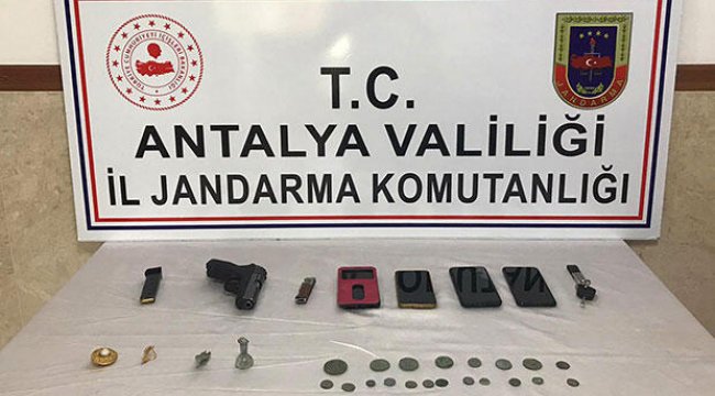 Manavgat'ta 1400 yıllık 24 parça tarihi eser ele geçirildi