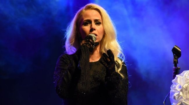 Niran Ünsal Batum'da sevenleriyle buluşacak