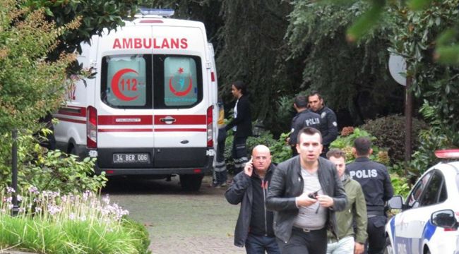 AKP’li eski vekilin oğlu lüks sitede vuruldu!