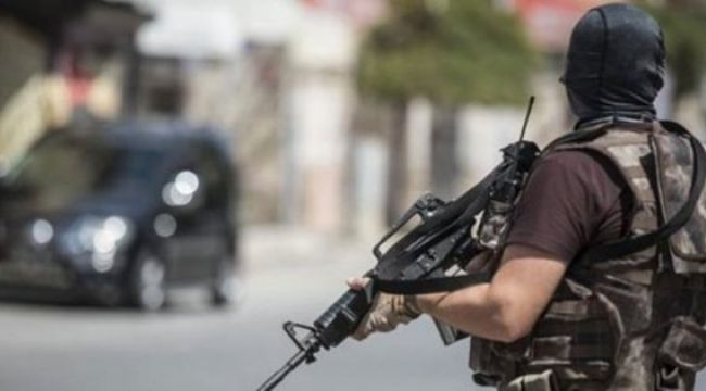 Barış Pınarı Harekatı'nı protesto etmeye çalışan PKK'lı grup göz altına alındı
