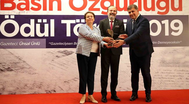BASIN ÖZGÜRLÜĞÜ ÖDÜLÜ ÜNLÜ'NÜN