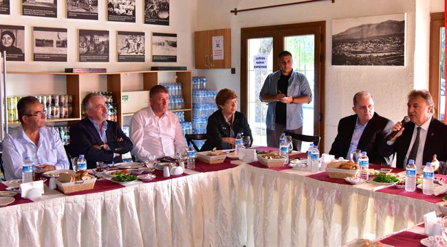 BORNOVA'DA BAŞKANLAR BULUŞMASI