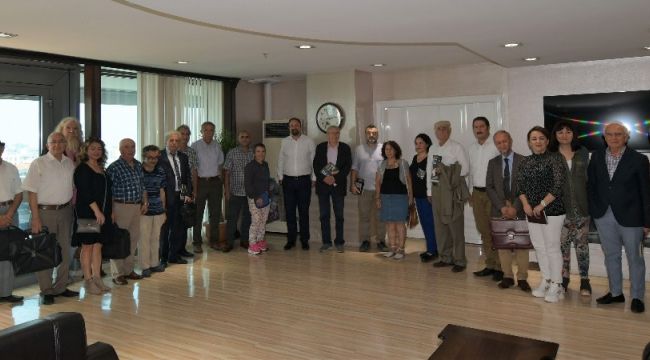 ÇİĞLİLİ SANATÇILARI BULUŞTURAN ZİYARET