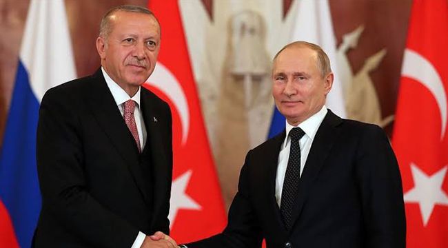 Erdoğan-Putin zirvesi başladı
