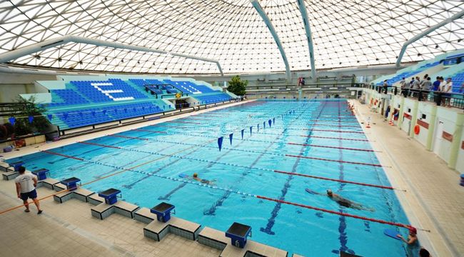 EÜ’de Olimpik Kapalı Yüzme Havuzu sezonu açtı
