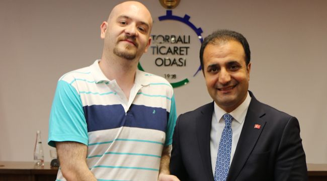 'HİZMETKAR LİDERLİK' TEZ OLDU