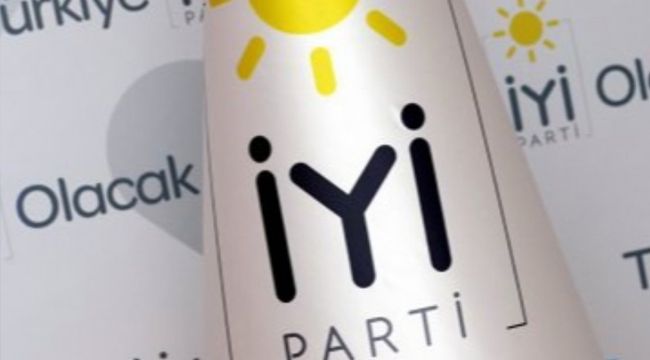 İYİ PARTİ'DEN ORTALIĞI KARIŞTIRAN PAYLAŞIM