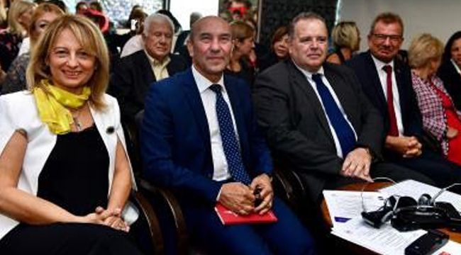KADINLARA ÖZEL PROJELERE DESTEK SÖZÜ