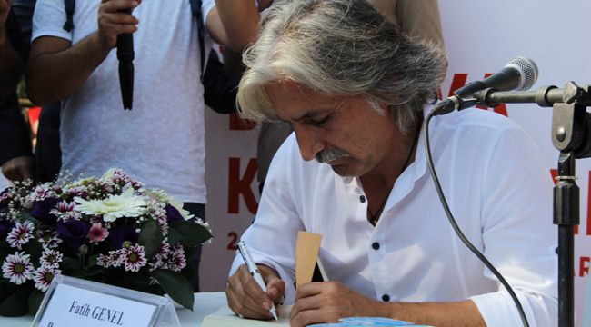 BORNOVA KİTAP GÜNLERİ BAŞLADI