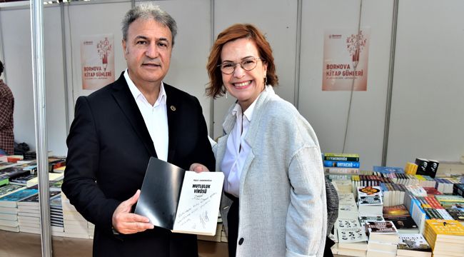 MUTLULUK VİRÜSÜ KİTAP GÜNLERİNDE