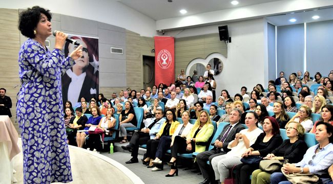 NEPTÜN SOYER KADINLARLA BULUŞTU