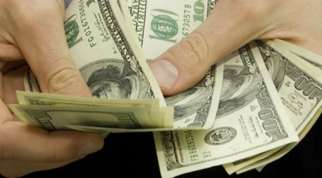 ÖZEL SEKTÖRÜN YURT DIŞI KREDİ BORCU AĞUSTOS’TA AZALDI