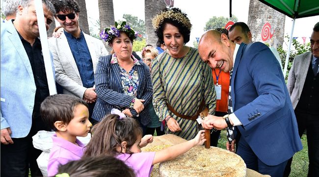 SOYER: TEK YOL DUVARLARIN YIKILMASI