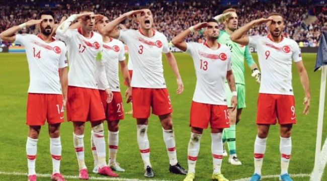 UEFA'dan asker selamı soruşturması