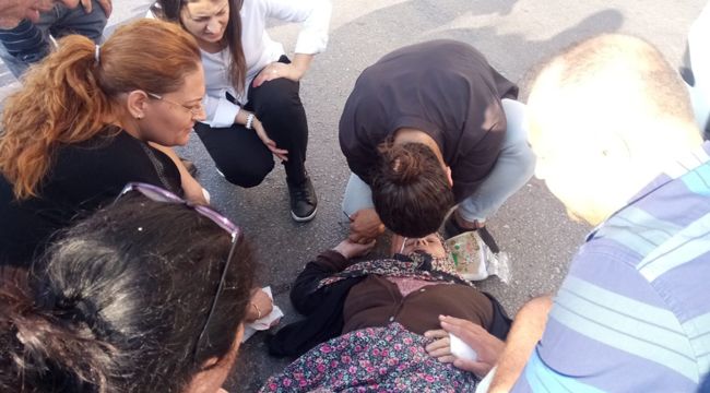 Yolun karşısına geçerken ölüyordu
