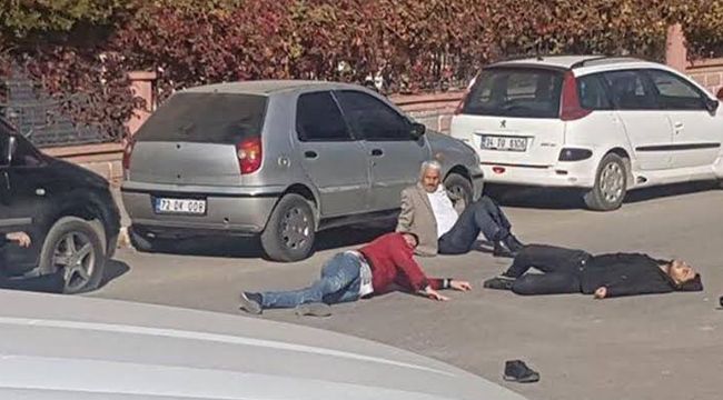 Adliye önünde silahlı kavga: 1 ölü, 3 yaralı