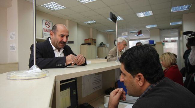 BAYRAKLI'DA VEZNELER HAFTA SONU AÇIK