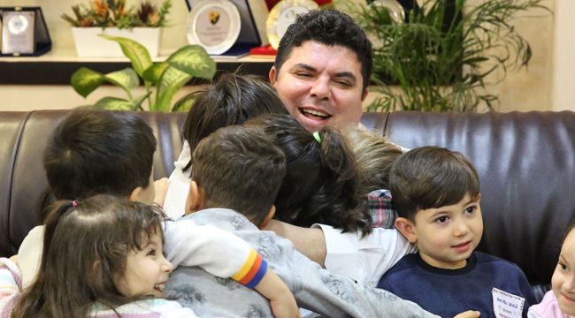 BUCA'NIN ÇOCUKLARINDAN SEVGİ DOLU ZİYARET