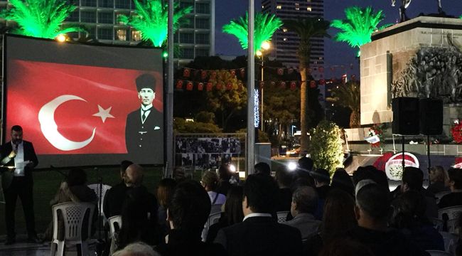 CHP GENÇLİĞİNDEN "RESİMLERLE ATATÜRK" SERGİSİ