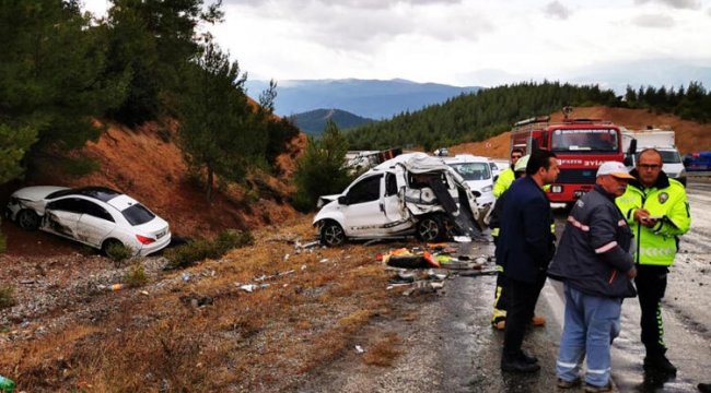 Denizli'de zincirleme kaza