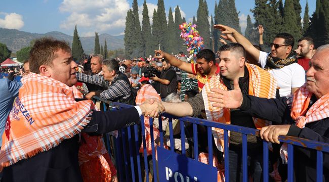DEVE GÜREŞİ ŞENLİĞİ