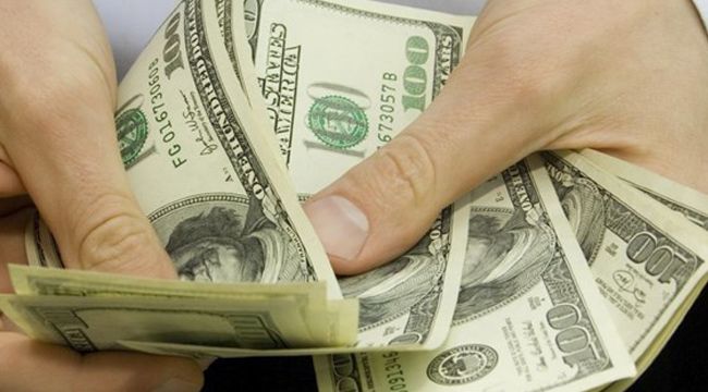 Dolar ve Euro'da günün ilk rakamları